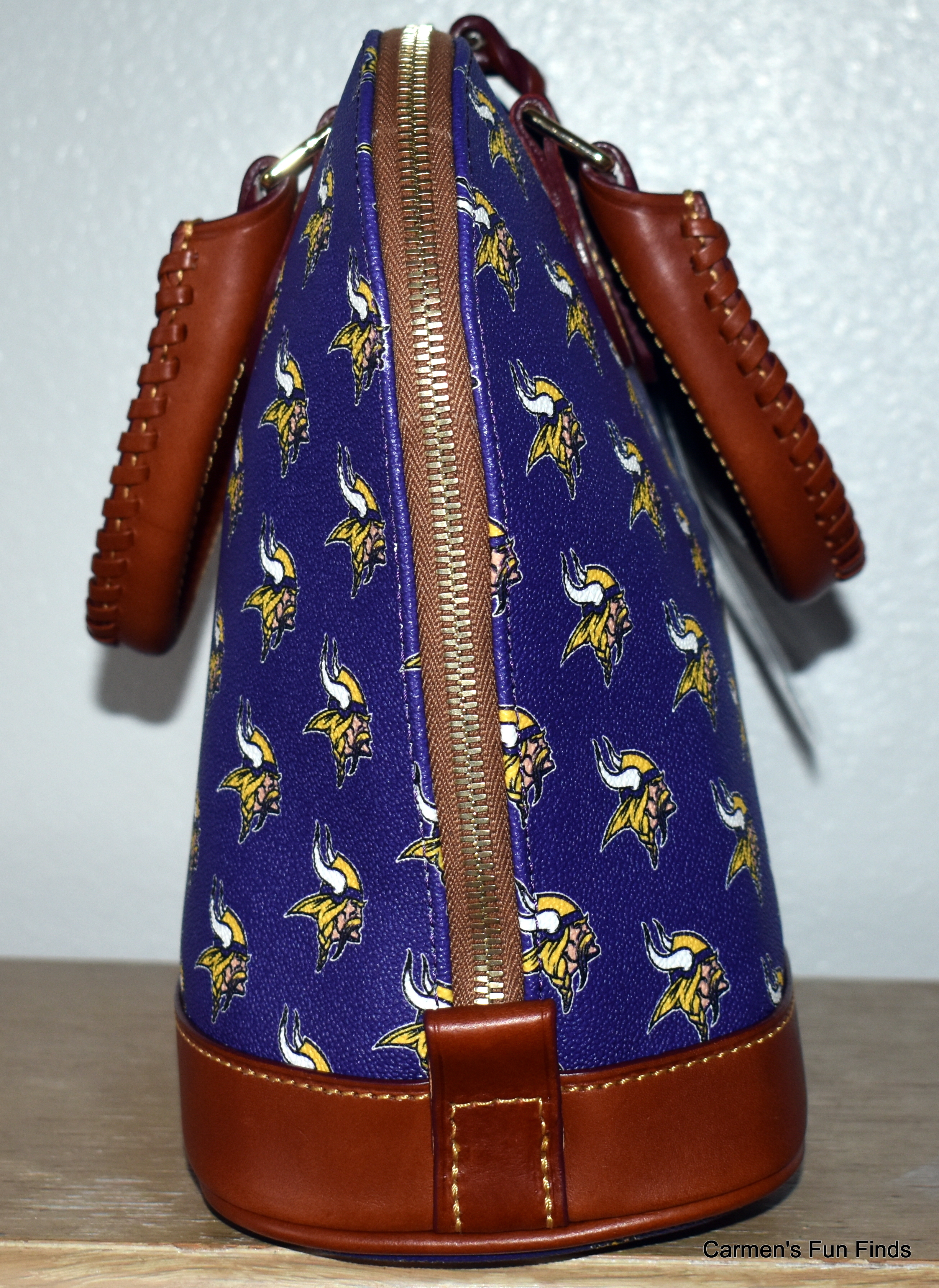 dooney and bourke vikings purse